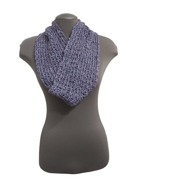 Seamless Infinity Scarf Handmade Crochet Neck Warmer Cowl Knit One Size Purple - Picture 1 of 11